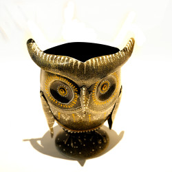 Multicolored Iron Painted Owl Pen Stand