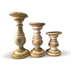 Wooden Pillar Candle Stand – Medium Polish Finish (Copy)