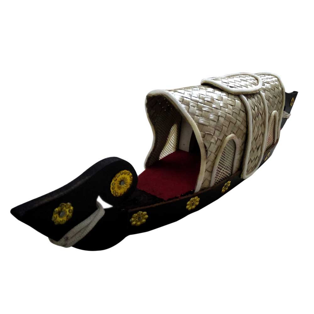 Wooden miniature of the Kumarakom Boat (House Boat) for Home Decor and Gifting thumbnail 4